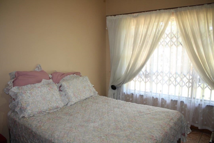 4 Bedroom Property for Sale in Carters Glen Northern Cape